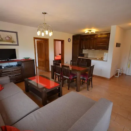 Apartman With Parking Space - 18562 *
