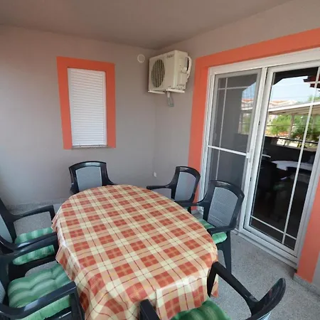 With Parking Space - 18562 Апартаменты *