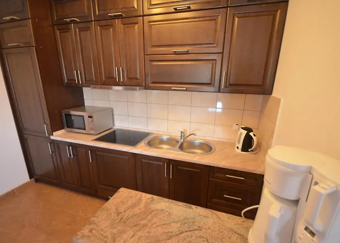 With Parking Space - 18562 Вир