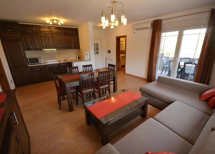 With Parking Space - 18562 Апартаменты *