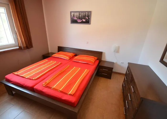 Апартаменты With Parking Space - 18562