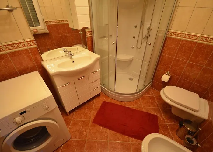 With Parking Space - 18562 Апартаменты